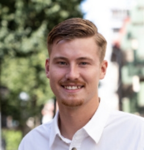 Emil Hellsen medarbetare på AKI Travel