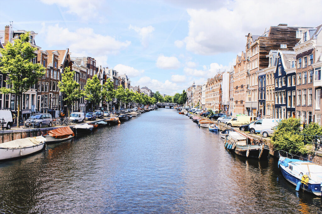 Amsterdam är en livfull stad perfekt för gruppresor.